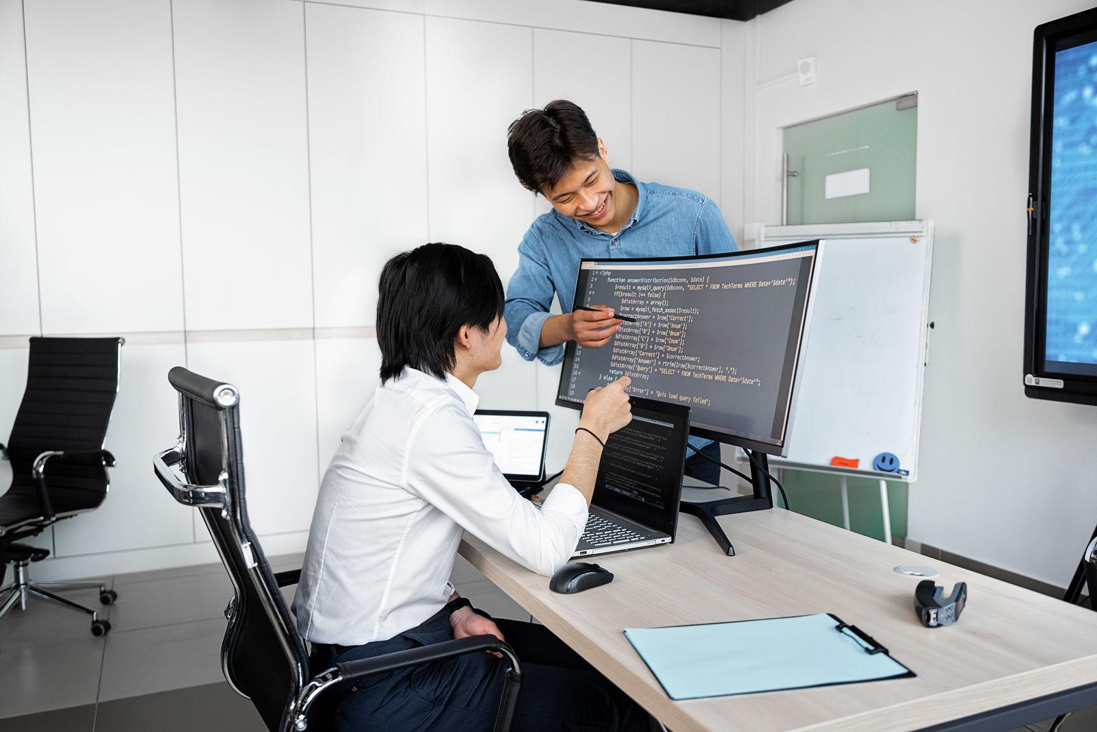 Engineering team building a custom marketplace, the effort that drives development cost