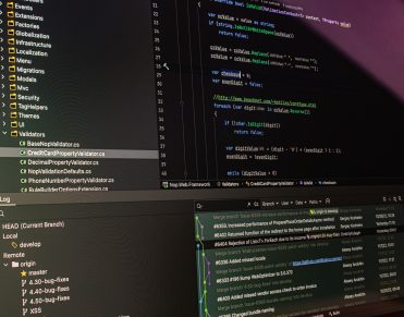 Git commit history in an IDE, showing which disadvantages of Medusa.js version 2 actually fixed